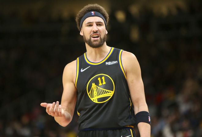 智能健康监 智能健康监